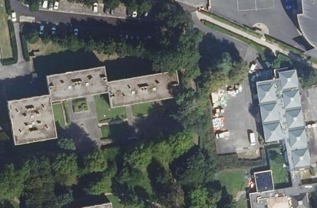 Vue aérienne de Point-justice en France services Gif-sur-Yvette