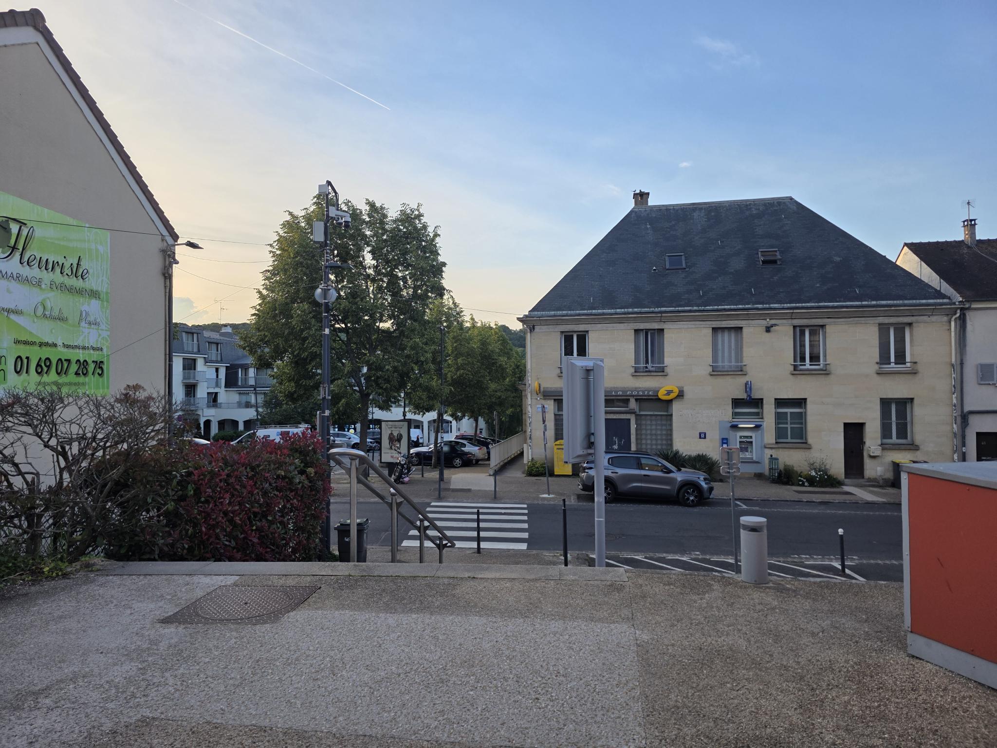 Vue de Cef Bures-sur-yvette
