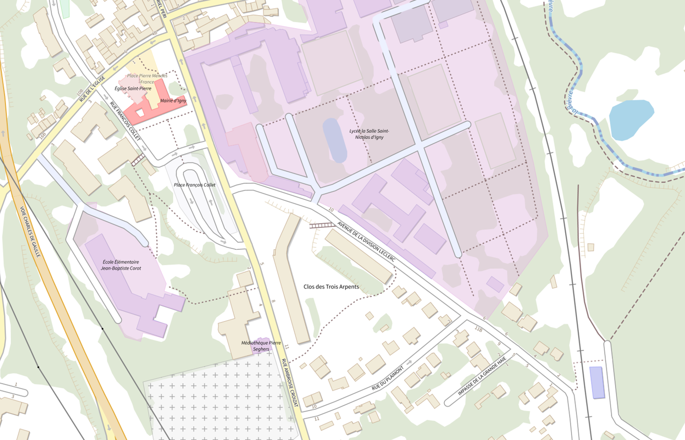 Plan IGN de situation de Lycée polyvalent La Salle Igny