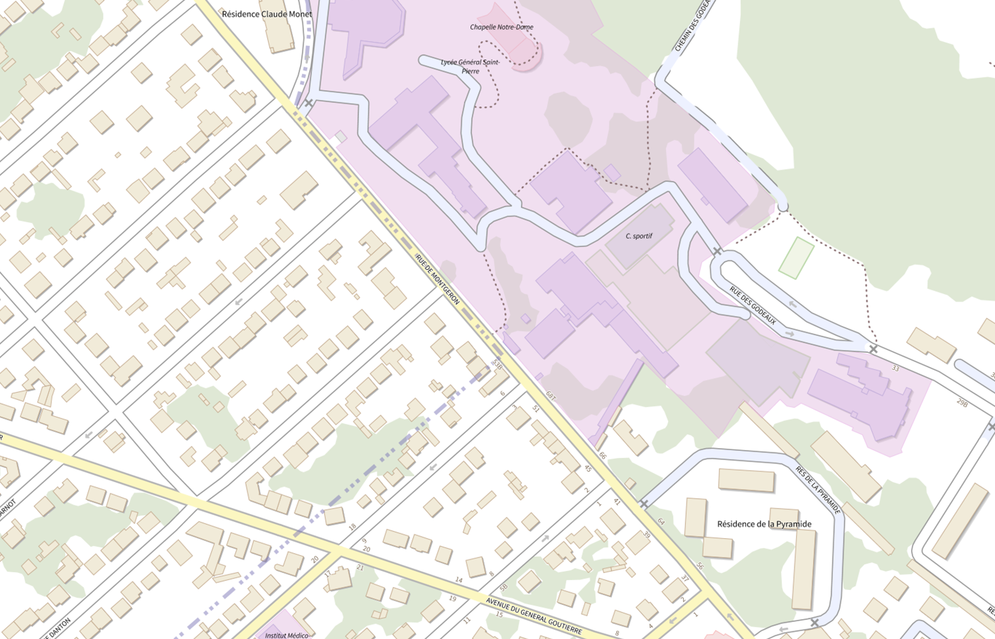 Plan IGN de situation de Lycée polyvalent Saint-Pierre
