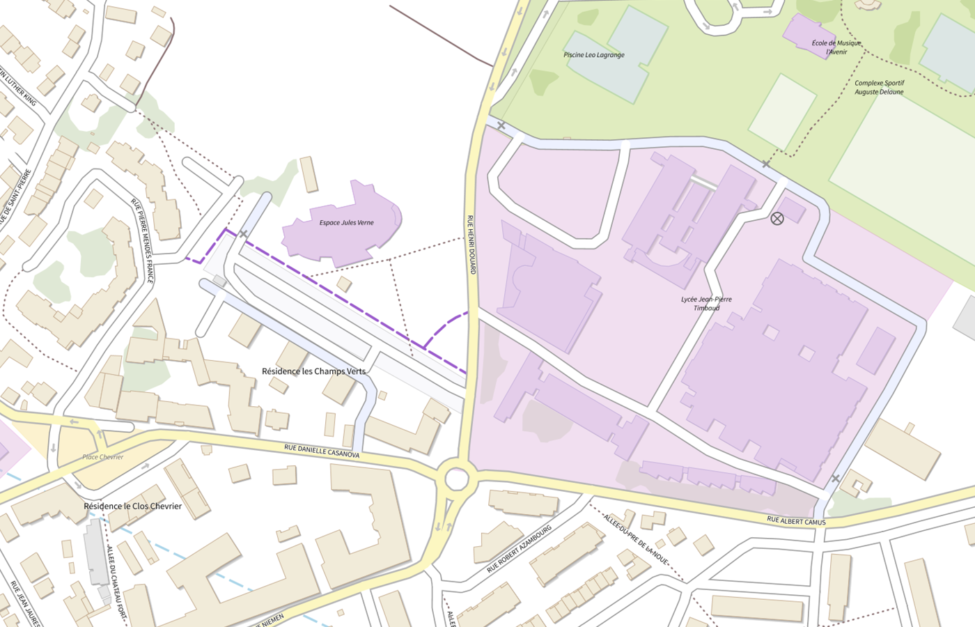 Plan IGN de situation de Lycée Jean Pierre Timbaud